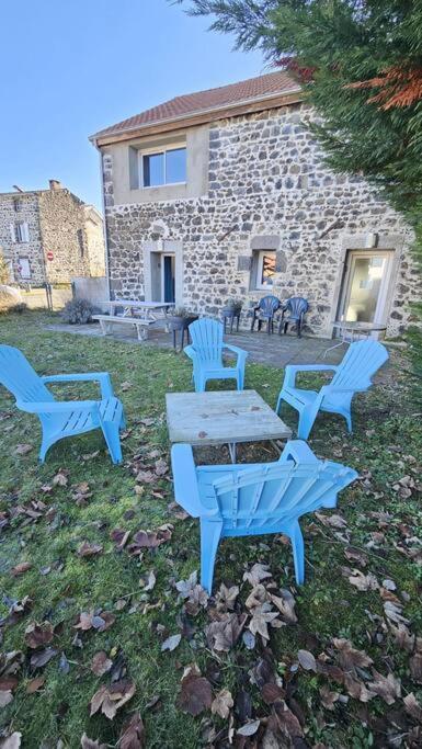 La Petite Ourse #terrasse#vulcania Apartment Saint-Ours (Puy-de-Dome)